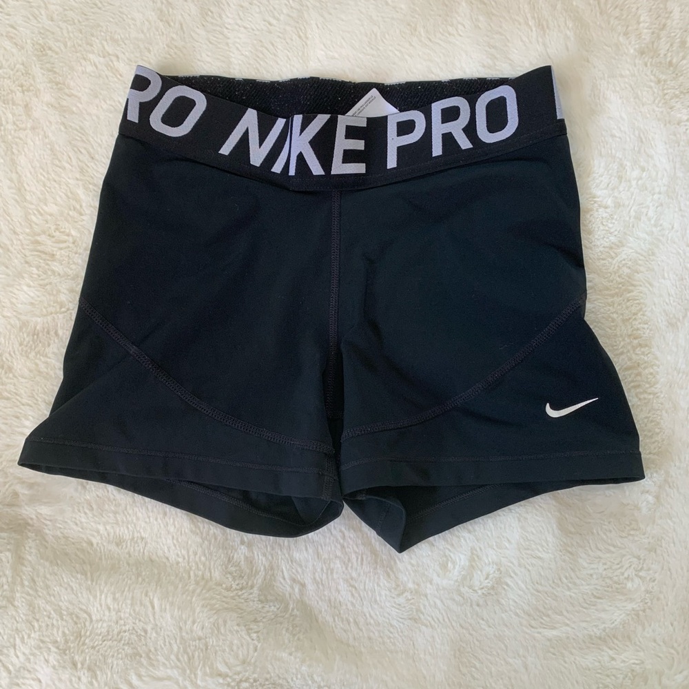 Nike Pro Spandex, Size Medium, Black